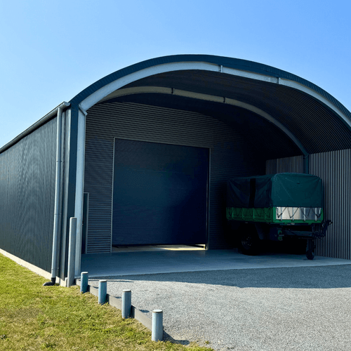 3045 - V10 - Varianthalle mit Vordach