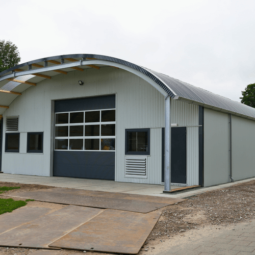 3050 - V12 - Varianthalle als Fitnessraum