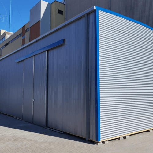 2020 - P6 - Hoge opslagloods met buitenschuivende schuifdeuren